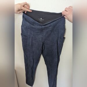 Tuff Athletics Slate Navy High-Waist Leggings with Side Pockets